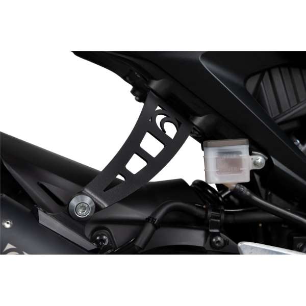 Auspuffhalter für die Honda CB 125 R